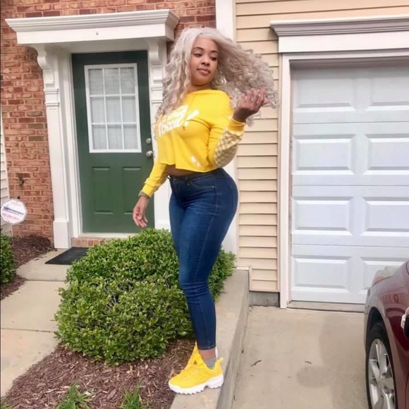 Meet your Posher, Roni v - Picture 11 of 16